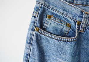 Calça jeans boy - detalhe