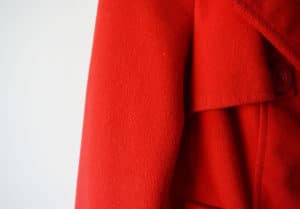 Casaco vermelho - detalhe