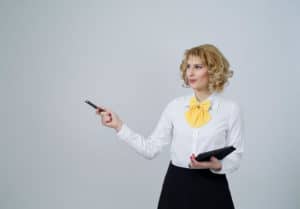 Os looks mais adequados para entrevistas de emprego - capa
