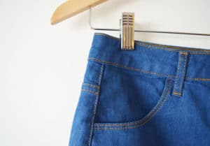 Saia jeans Luigi Bertolli - capa