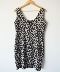 Vestido florido - costas