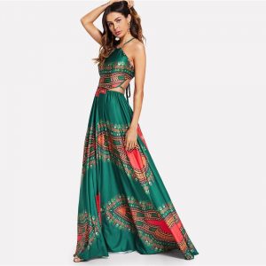 vestido longo estampa ornamentada fendas na cintura verde