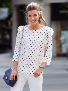 blusa de bolinhas dicas de como combinar blusa