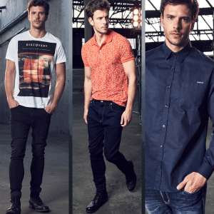 homens com roupas colcci