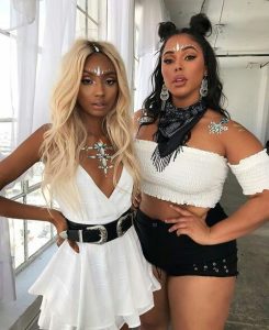 Look Coachella Acessórios