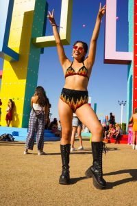 Look Coachella Texturas