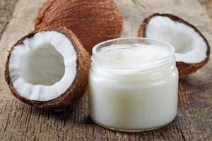 alimentos bons para o cabelo óleo de coco