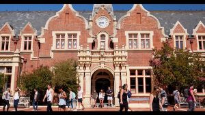 Curso de moda no exterior, faculdade de moda no exterior, University of Lincoln, Reino Unido