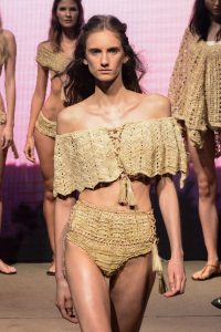 crochê desfile