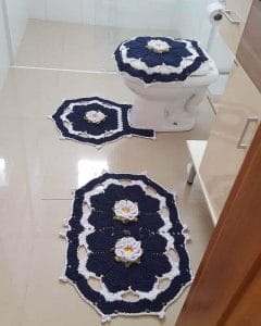 crochê tapete para banheiro