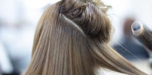 Como escolher o shampoo ideal para cabelos oleosos