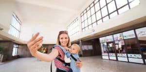 O que você precisa saber antes de viajar com um bebê